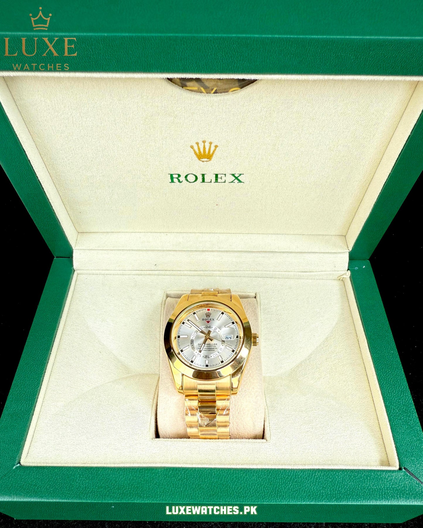 Rolex Oyster Perpetual - Gold