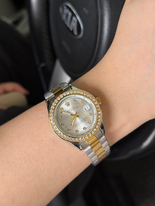 Women's Rolex Datejust 31mm – Gold-Silver Diamond Markers